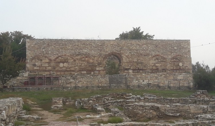 Λάρισα: Αναστηλώνεται το Μπεζεστένι στην αρχαία ακρόπολη της πόλης