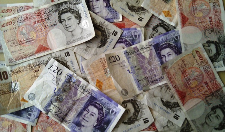 Το βρόμικο χρήμα αγοράζει το κύρος της Μεγάλης Βρετανίας