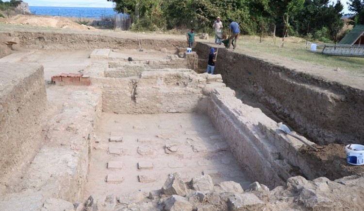 Βρέθηκε τάφος γυναίκας γιατρού στο Πάριον της Μυσίας, ηλικίας 1.900 χρόνων (φωτο)