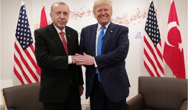 Τσαβούσογλου: Ερντογάν και Τραμπ συμφώνησαν να συνεργαστούν στη Λιβύη 2