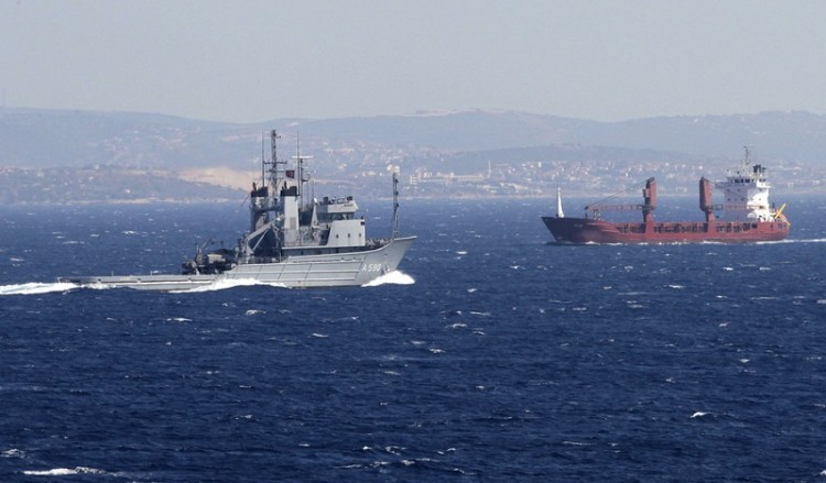 Σκάφος της τουρκικής ακτοφυλακής παρενόχλησε Έλληνα ψαρά ανοιχτά της Καλύμνου