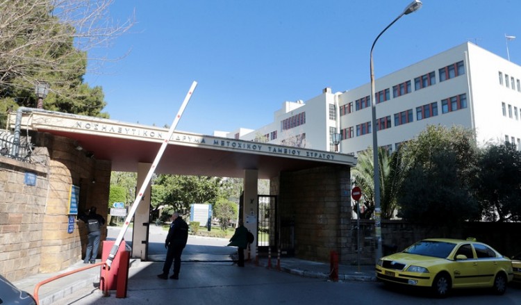 Αυξάνονται τα νοσοκομεία που θα νοσηλεύουν περιστατικά Covid-19 5