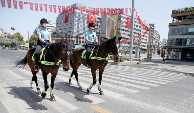 Κορονοϊός: Απαγόρευση κυκλοφορίας σε όλες τις επαρχίες της Τουρκίας ανακοίνωσε ο Ερντογάν