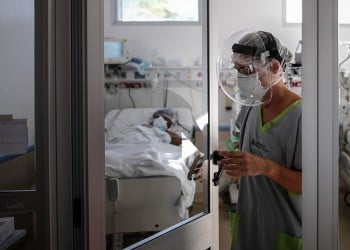 Κορονοϊός: Όσο μεγαλύτερο το ιικό φορτίο τόσο αυξάνει ο κίνδυνος διασωλήνωσης και θανάτου
