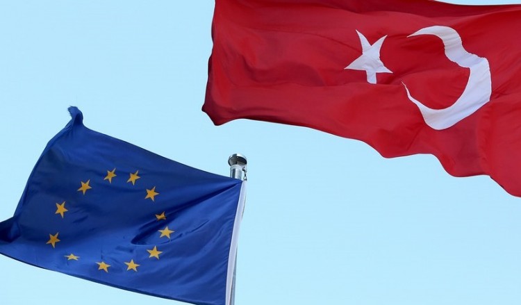 Ευρωπαϊκή Ένωση: Καταδίκη για τις τουρκικές ενέργειες, διχασμός για τις κυρώσεις  3