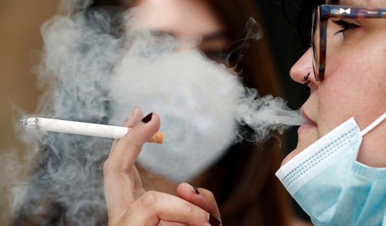 Το κάπνισμα αυξάνει τον κίνδυνο θανατηφόρας εγκεφαλικής αιμορραγίας