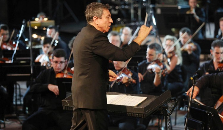 Ο Λουκάς Καρυτινός, νέος διευθυντής της Κρατικής Ορχήστρας Αθηνών