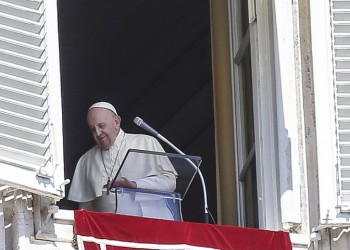 Ο Πάπας χαρακτήρισε το κουτσομπολιό χειρότερο από τον κορονοϊό!