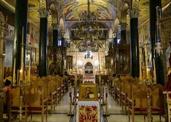 Δεύτερη Θεία Λειτουργία σε ναούς της Καστοριάς λόγω κορονοϊού
