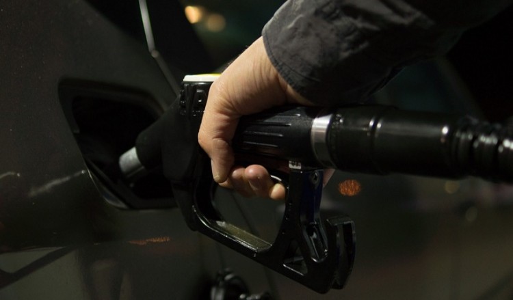 Ράλι στις τιμές του πετρελαίου λόγω των προεδρικών εκλογών στις ΗΠΑ