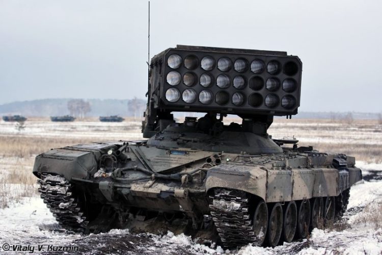 Το σύστημα TOS-1A προσαρμοσμένο σε τανκ (πηγή: armyrecognition.com)