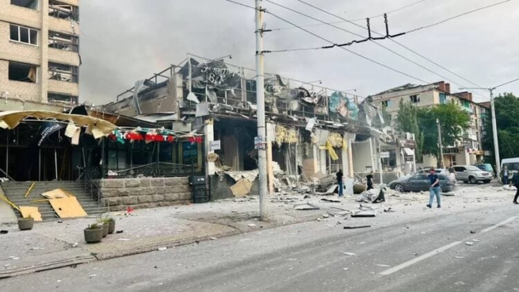 Άποψη του κατεστραμμένου εστιατορίου (φωτ.: Κυβέρνηση της Ουκρανίας)