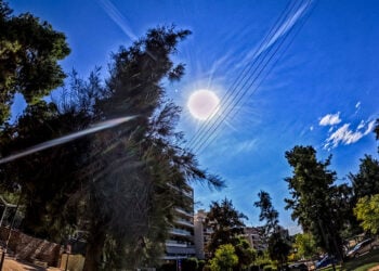 Αίθριος καιρός στην Αθήνα (φωτ.: EUROKINISSI / Γιώργος Κονταρίνης)