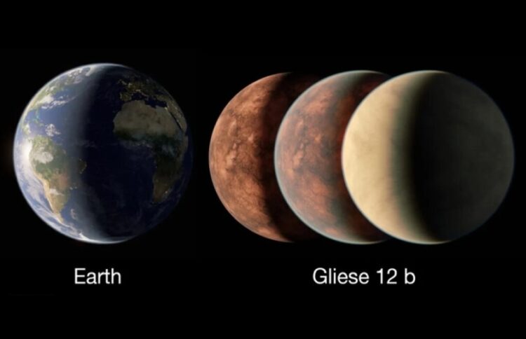Καλλιτεχνική απεικόνιση της Γης και του πλανήτη Gliese 12 b (φωτ.: NASA/JPL-Caltech/R. Hurt/IPAC)