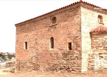 Ο βυζαντινός πύργος της Φώκαιας στην Κασσάνδρα Χαλκιδικής (πηγή: Glomex)