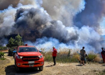 Φωτιά στην περιοχή Στιμάγκα Κορινθίας (φωτ.: EUROKINISSI / Βασίλης Ψωμάς)