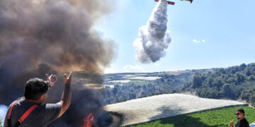 Από την πυρκαγιά στη Στιμάγκα Κορινθίας (φωτ.: EUROKINISSI / Βασίλης Ψωμάς)