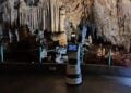 Το ρομπότ Περσεφόνη στο Σπήλαιο Αλιστράτης (φωτ.: Facebook / Cave Alistrati)