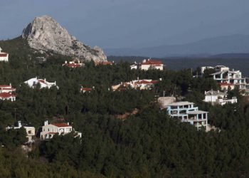 Αυθαίρετα: μισό το πρόστιμο για όσους τα αναβαθμίσουν ενεργειακά