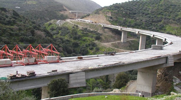 Παγώνουν τα μεγάλα συγκοινωνιακά έργα τρίτης γενιάς