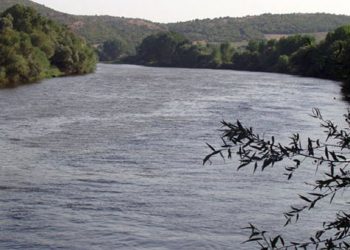 Ανέβηκε επικίνδυνα η στάθμη των ποταμών στον  Έβρο