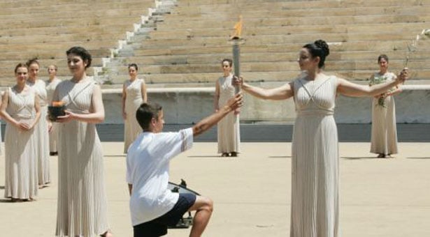 Η Φλόγα για το Χειμερινό Ολυμπιακό Φεστιβάλ