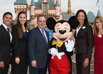 Ο Έλληνας Πρόεδρος της Walt Disney World