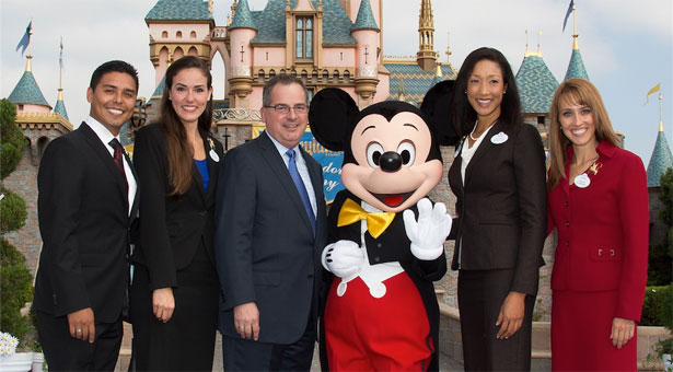 Ο Έλληνας Πρόεδρος της Walt Disney World