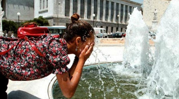 Έρχεται μίνι καύσωνας, αλλά με βροχές και καταιγίδες