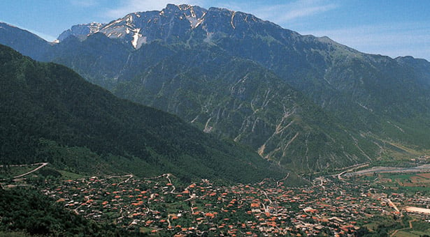 Αλβανικό κανάλι παρουσιάζει την Κόνιτσα αλβανική!