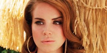 Ένας Έλληνας στο πλευρό της Lana del Rey!