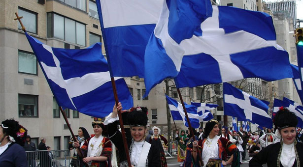 Το Μανχάταν γέμισε γαλανόλευκες σε μια μεγαλειώδη παρέλαση