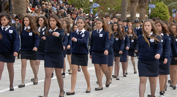 Δείτε με τι καιρό θα γίνουν οι παρελάσεις σε όλη την Ελλάδα