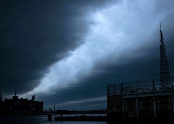 Ζωντανή σύνδεση με Ν. Υόρκη