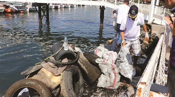 Κινδυνεύουν οι κάτοικοι στη Θάλασσα του Μαρμαρά