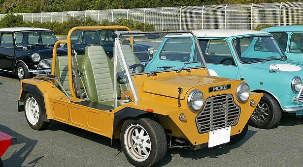 Ο Ελληνοαυστραλός πίσω από το θρυλικό Mini Moke