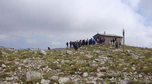 Γιατί όλες οι εκκλησίες του Προφήτη Ηλία βρίσκονται σε κορυφές βουνών και λόφων;