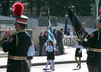 Ακυρώνονται οι παρελάσεις της 25ης Μαρτίου