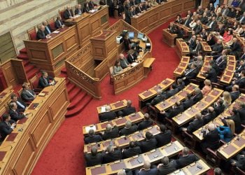 Το μεσημέρι η συζήτηση στη Βουλή για τη σύναψη της δανειακής σύμβασης