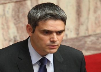 ΝΔ: Η κυβέρνηση μας γυρίζει πίσω