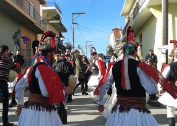 Οι Μωμόγεροι αναστάτωσαν τους δρόμους της Ανατολής Ιωαννίνων (φωτο) - Media Gallery