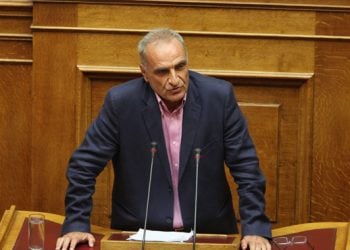 Έκλεψαν 10.000 ευρώ από τον Βαρεμένο