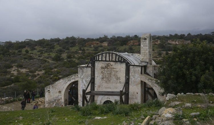 Την τελευταία στιγμή σώθηκε η Παναγία Μελανδρύνα στην Κερύνεια