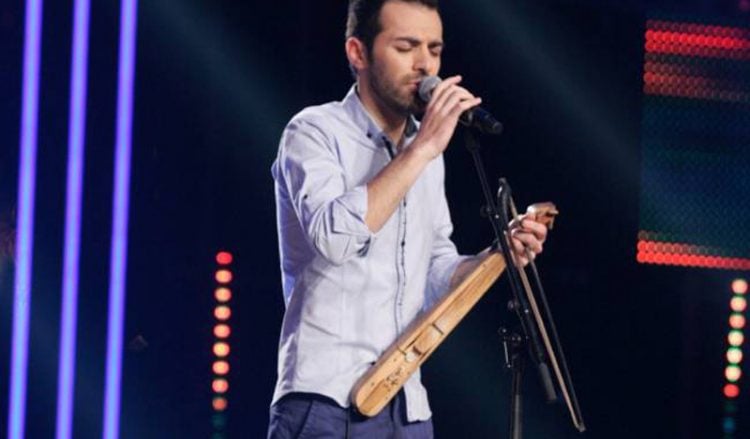 Τραγούδησε ποντιακά στο «The Voice 2» και συγκίνησε κριτές και θεατές (βίντεο)