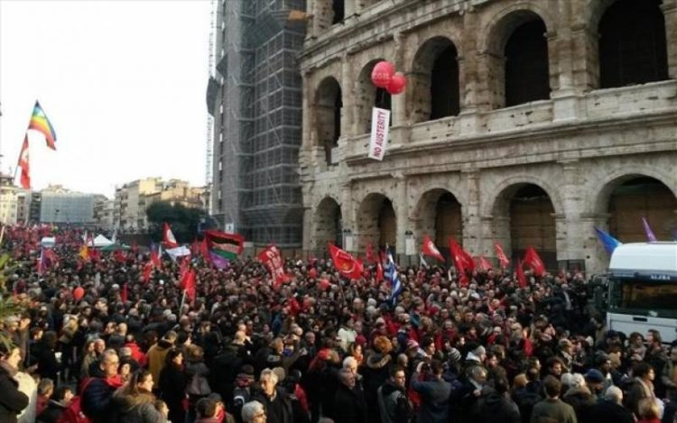 Πορεία στη Ρώμη για συμπαράσταση στην Ελλάδα