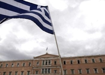 Γραφείο Προϋπολογισμού Βουλής: Στα 130 δισ. ευρώ οι ληξιπρόθεσμες οφειλές προς το δημόσιο