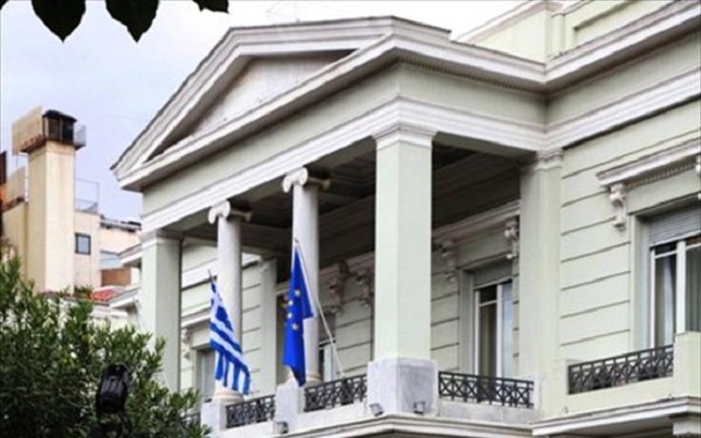 Το ΥΠΕΞ για την παρενόχληση ελικοπτέρου που Παναγιωτόπουλο και Φλώρο: Καλούμε την Τουρκία να εισέλθει στον 21ο αιώνα 2