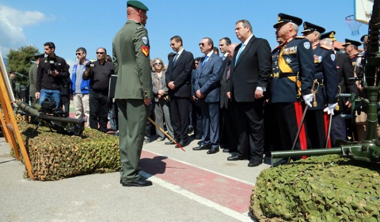 «Ο ελληνικός λαός εμπιστεύεται τις Ένοπλες Δυνάμεις»