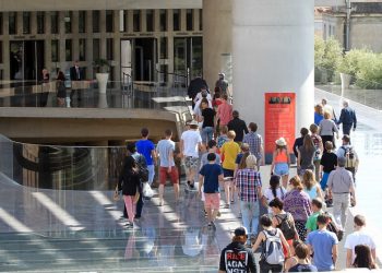 Αυξήθηκαν επισκέπτες και έσοδα σε μουσεία και αρχαιολογικούς χώρους