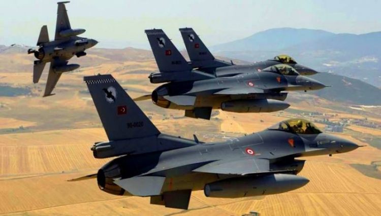 Τουρκικά F-16 πέταξαν πάνω από τους Ανθρωποφάγους